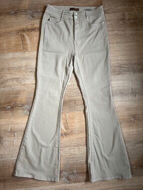 Judy Blue High Rise Flare Jeans in Light Tan
